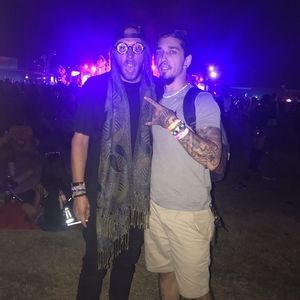 Meet your Posher, Dustin